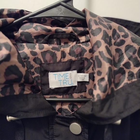 Time And Tru Jacket - Picture 3 of 3